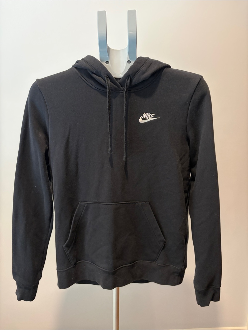 Nike Black Men's Logo Pullover Hoodie